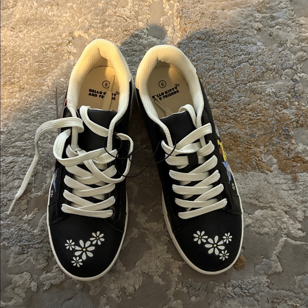 Hello Kitty and Friends Sneakers Size 8 NWT - Picture 2 of 4